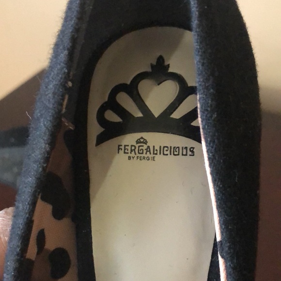 Shoes - Picture 5 of 5